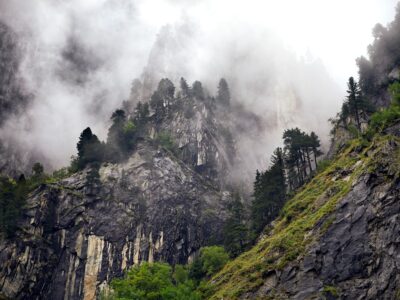 Photo Tourist Attractions in Apuseni Mountains - Câmpeni Area