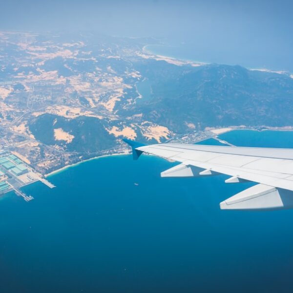 Photo flights with layovers