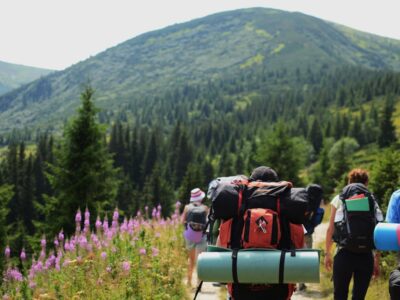 Photo hiking safety