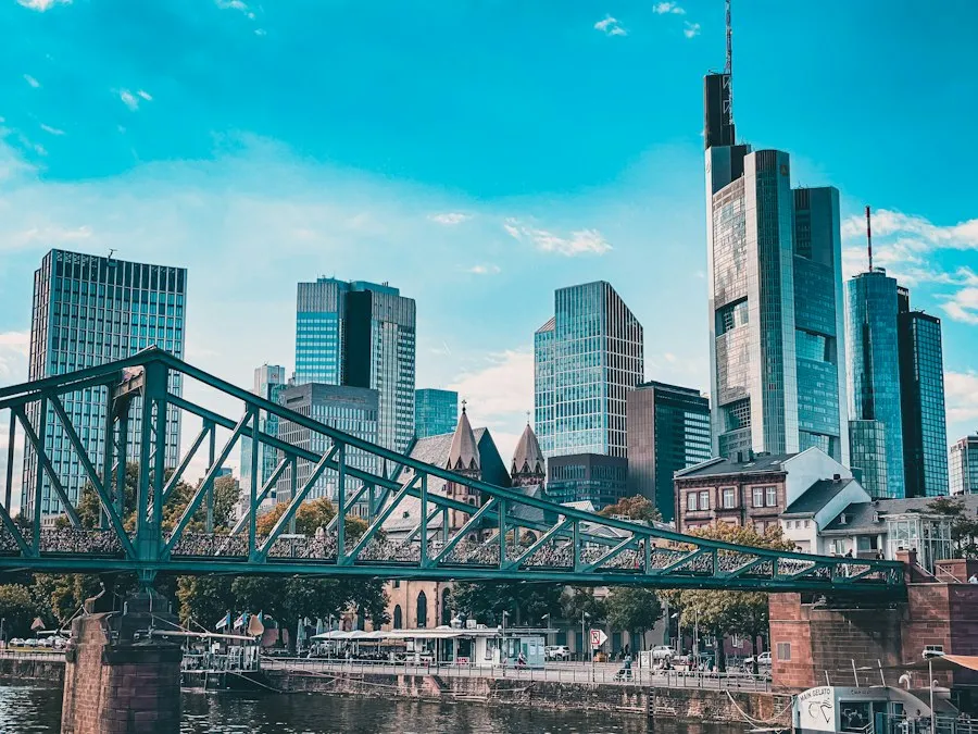 Photo top cities to visit travel guide